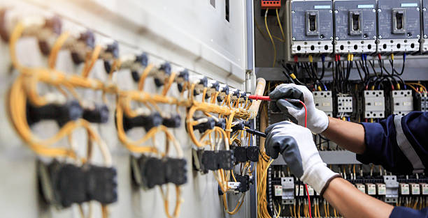 Professional Electrician technician working in Troutman, NC